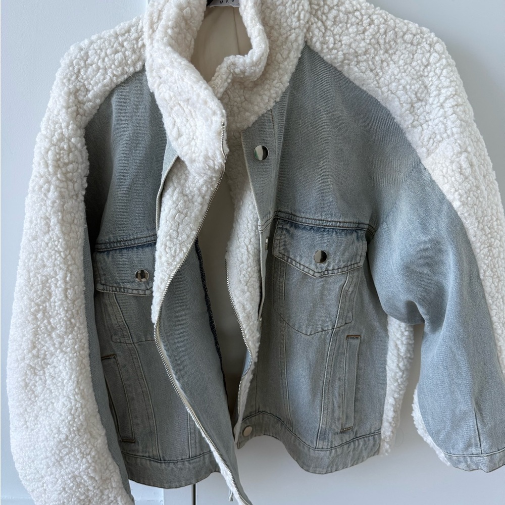 MARBLE Cream Sherpa Jacket
